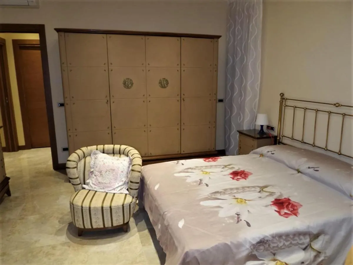 b&b aurora Gravina di Catania Frühstückspension